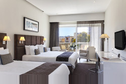 Double bedroom at the George Hotel St. Julian's