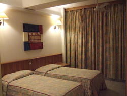 Bowyer house tarxien twin bedroom